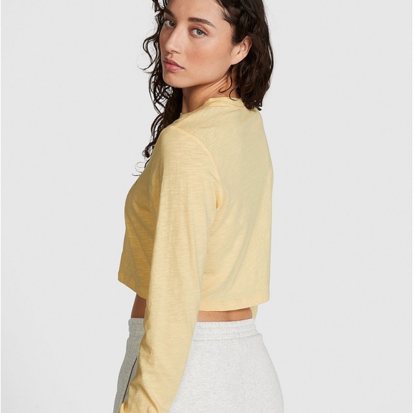 Victoria’s Secret PINK Laguna Beach Yellow Crop Top Premium Cotton Long-Sleeve T - Picture 2 of 6
